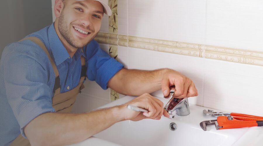 Handle or spout repair in Livermore, IA